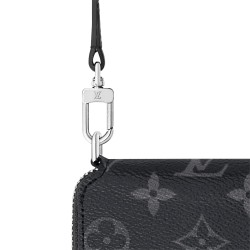 Compact Zipped Wallet M80426